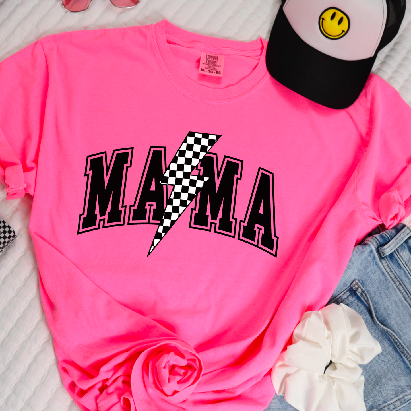 Mama Comfort Color Graphic Tee