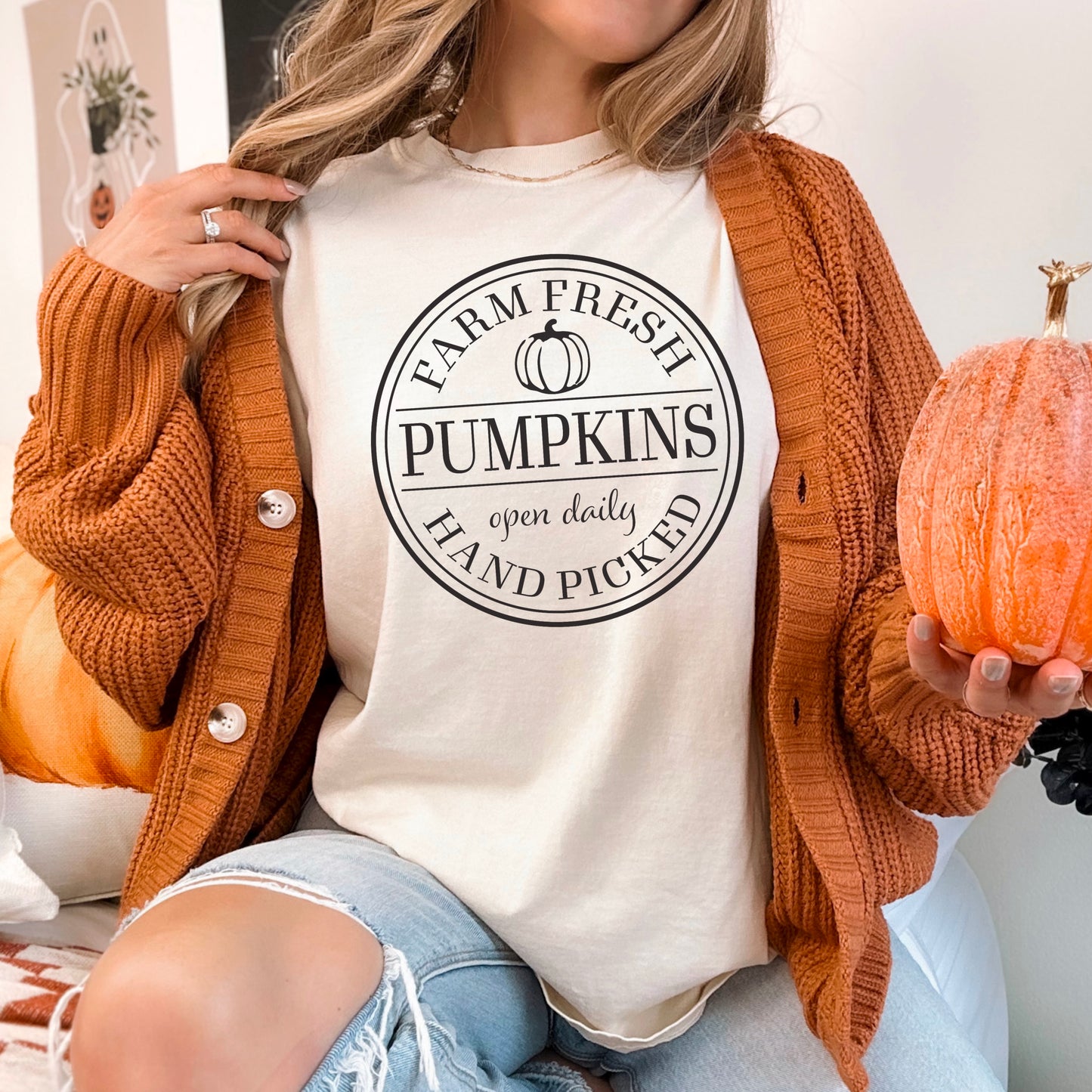 Farm Fresh Pumpkins Comfort Color Graphic Tee